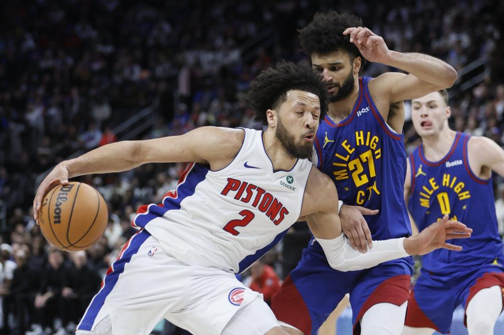 字母哥传球 字母哥传球