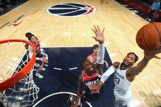 一个成为F 一个成为F